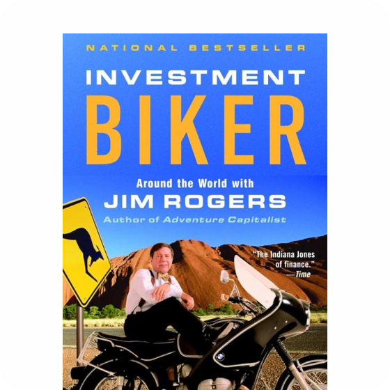 Portada del libro muestra a un hombre en una motocicleta con un paisaje desértico al fondo.