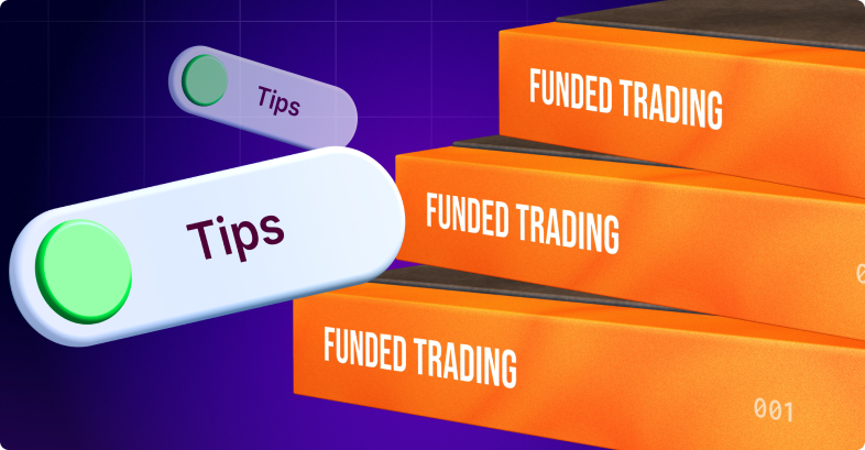 Pilha de livros laranja rotulados 'FUNDED TRADING' com botões brancos rotulados 'Tips'.