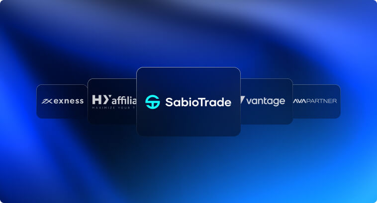 Logos de Exness, HY Affiliates, SabioTrade, Vantage y AVAPartner sobre fondo azul.